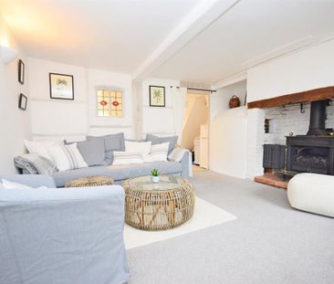 2 bedroom terraced house to rent - Photo 1