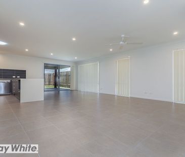 BIG BEAUTIFUL HOME IN PARK VISTA! - Photo 1