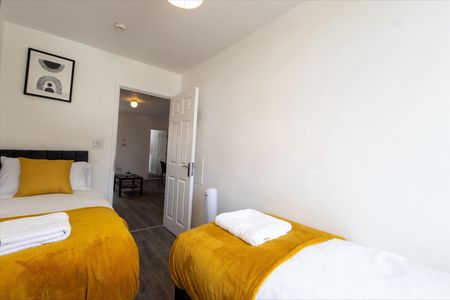 4 Bed Flat, Humber Road, CV3 - Photo 3