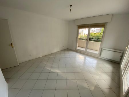 Location Appartement 2 pièces 47m² EVIAN LES BAINS 74500 - Photo 3