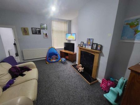 Dalton Avenue, Manchester, M14 - Photo 4