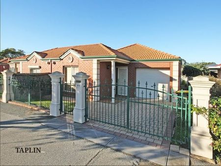 10A Stonehouse Avenue, Camden Park - Photo 2