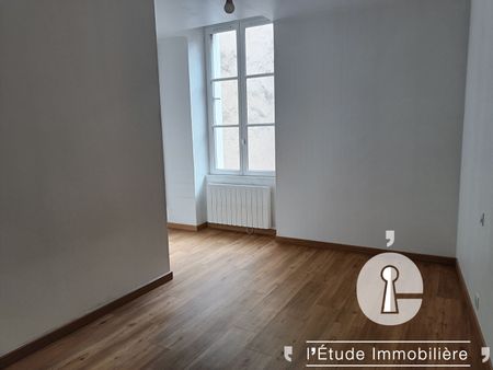 LAVAL - Appartement T3 - centre-ville - Photo 2