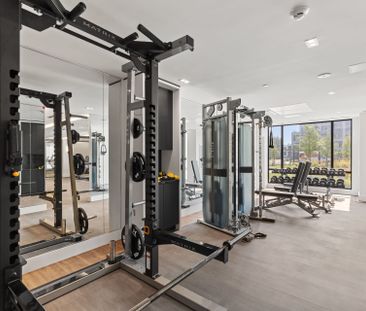 For Lease - 2075 King Road Unit# 103, King, Ontario - Photo 6