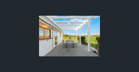 Newly Renovated 3 Bedroom Home In Great Location - Photo 5