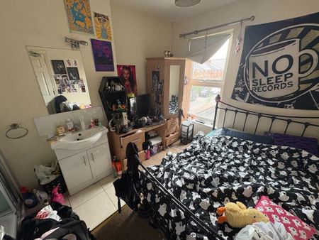 49 Lower Windsor Avenue, Belfast BT9 7DW - Photo 5