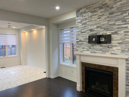 For Lease - 48 Coho Drive, Whitby, Ontario - Photo 2