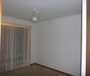 6 Birchman Court - Photo 2