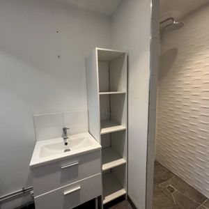 Location Appartement 1 pièce 37m² BOULOGNE SUR MER 62200 - Photo 2