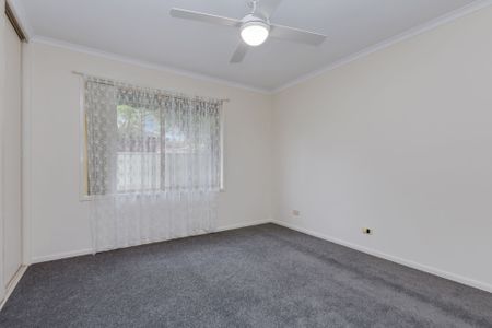 16 Chelsea Boulevard, Strathdale - Photo 4