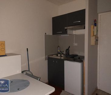 Location Appartement 1 pièce 17m² VILLENEUVE SUR LOT 47300 - Photo 2