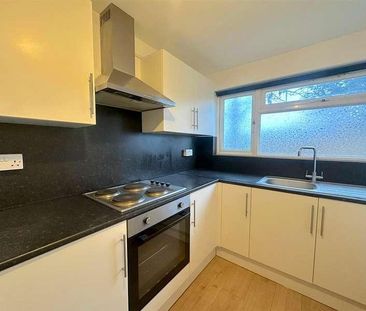 Juniper Way, Hayes, UB3 - Photo 5