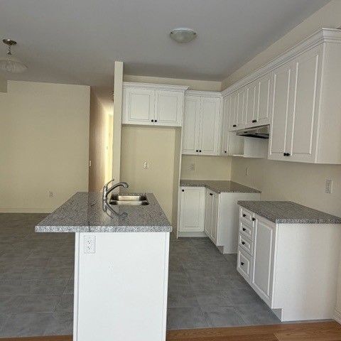 For Lease - 20 Bushwood Trail, Brampton, Ontario - Photo 1