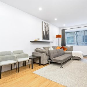 1 Bedroom - 3440 Avenue Ridgewood, Montréal - Photo 3