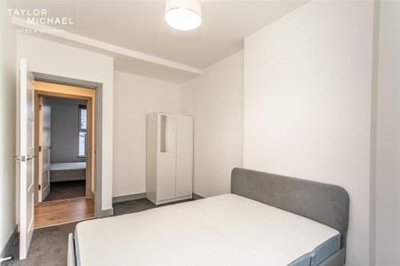 2 bedroom flat to rent - Photo 5