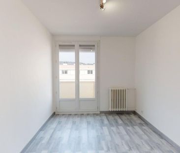 Location Appartement 4 pièces 76m² CHENOVE 21300 - Photo 5