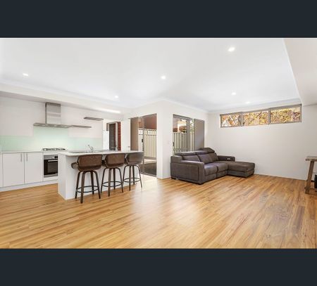 6 Sleaford Lane, Mount Lawley, WA 6050 - Photo 2