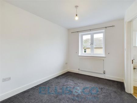 3 bedroom terraced house to rent - Photo 3