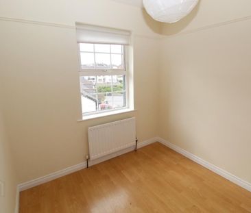 17 Strone Park, Dundonald, BT16 1UW - Photo 3