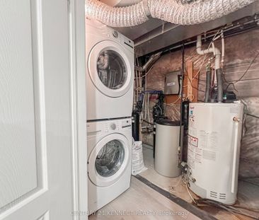 23 Fieldstone Lane Avenue #Bsmt - Photo 2