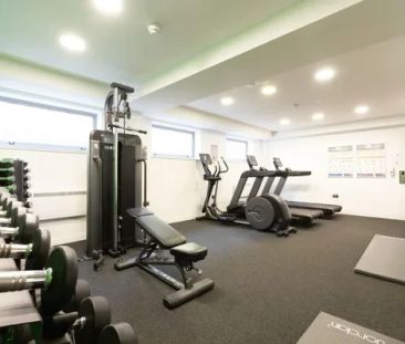 Gold Studio - Photo 5