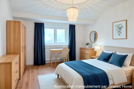 Spacious apartment under the roofs of Porrentruy - Photo 2