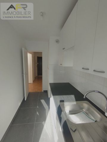 Appartement Paris 2 pièce(s) 56 m2 - Photo 2