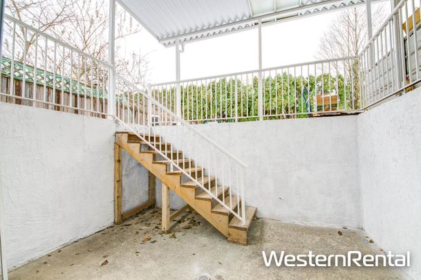110** 162a Street #Bsmt, Surrey, BC V4N4S8 - Photo 1
