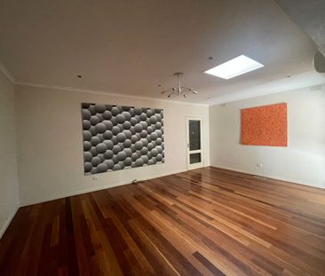 Spacious Family Home in Premium Doncaster East Location - Photo 1