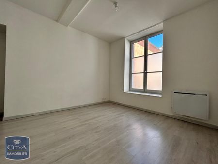 Location Appartement 3 pièces 65m² VILLEFRANCHE SUR SAONE 69400 - Photo 3