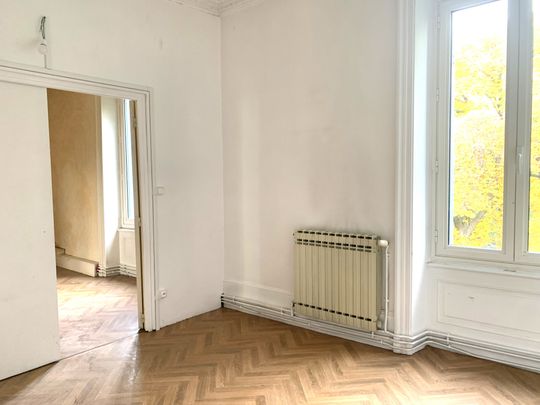 Location Appartement 4 pièces 147m² ST RAMBERT D ALBON 26140 - Photo 1