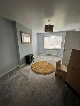 3 bedroom detached house to rent - Photo 1