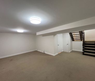 For Lease - 23 Beardmore Crescent, Toronto, Ontario - Photo 3