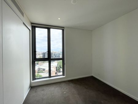 CONTEMPORARY 2 BEDROOM APARTMENT LUXURY LIVING - Photo 4