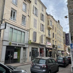 Location Appartement 1 pièce 25m² ANNONAY 07100 - Photo 2