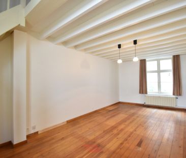 Charmante woning met 2 slaapkamers en garage - Foto 2