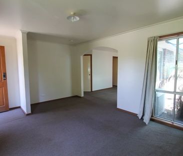 4 Berry Court, Lilydale - Photo 2