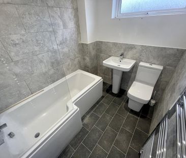 1 bedroom in a house share to rent - Photo 6