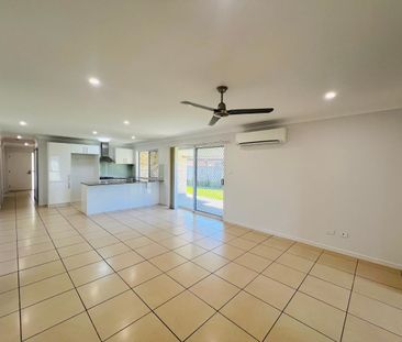 BIG FAMILY HOME - Photo 2