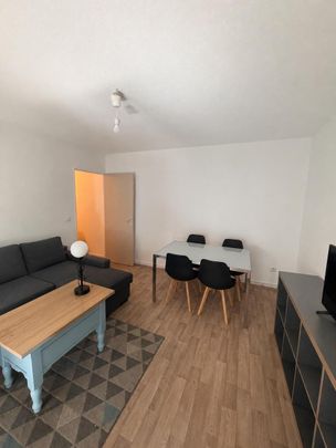 Location Appartement 2 pièces 44m² PESSAC 33600 - Photo 1