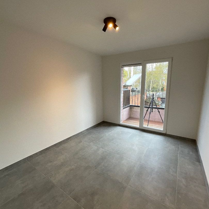 Appartement te huur in Sint-Niklaas - Photo 1