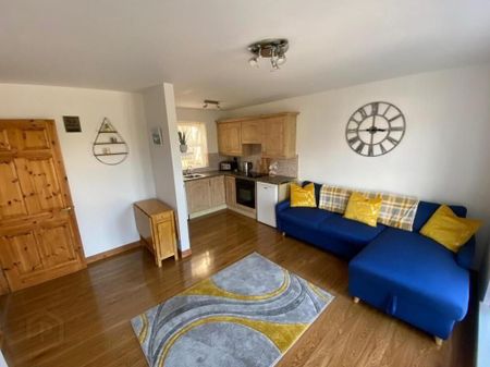 STUDENT LET 2025-26, 11a Garden Avenue, Portstewart, BT55 7AW - Photo 2