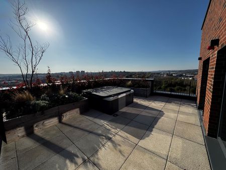 3 bedroom apartment to rent - Photo 2