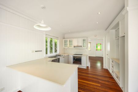 Gorgeous Garden Oasis with Pool & Entertainer's Deck - Photo 2