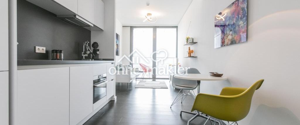 Möbliert!!! Atemberaubender Ausblick im 42. Stock! - Photo 1