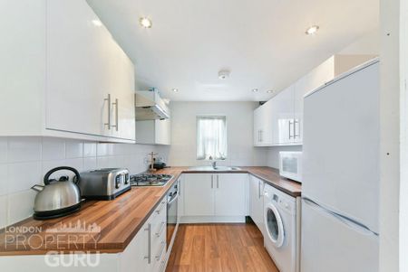 4 bedroom terraced house to rent - Photo 3