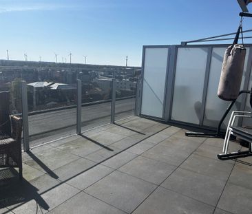 Instapklaar dakappartement met groot terras in het centrum van Turn... - Photo 5