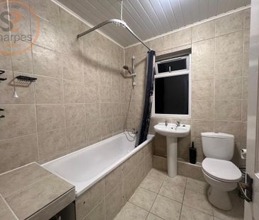 4 bedroom house to rent - Photo 2