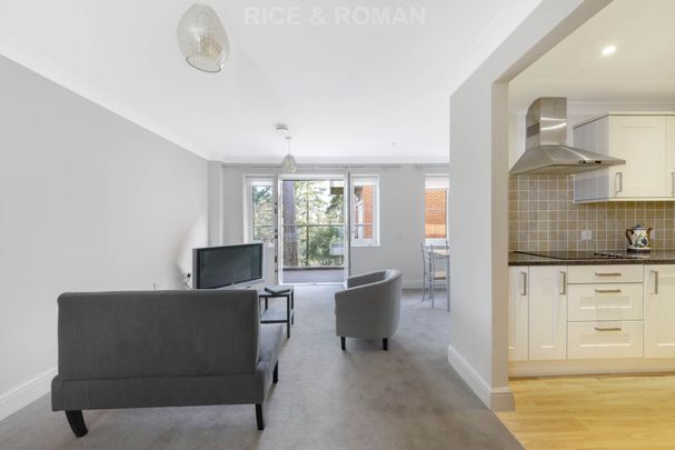 1 Bedroom Apartment, Lynwood Village – Ascot - Photo 1