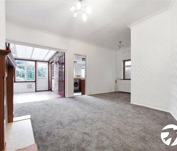 2 bedroom bungalow to rent - Photo 3